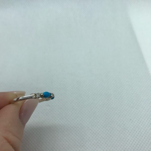 Dainty silver turquoise-like ring size 7 3/4 - Picture 2 of 3